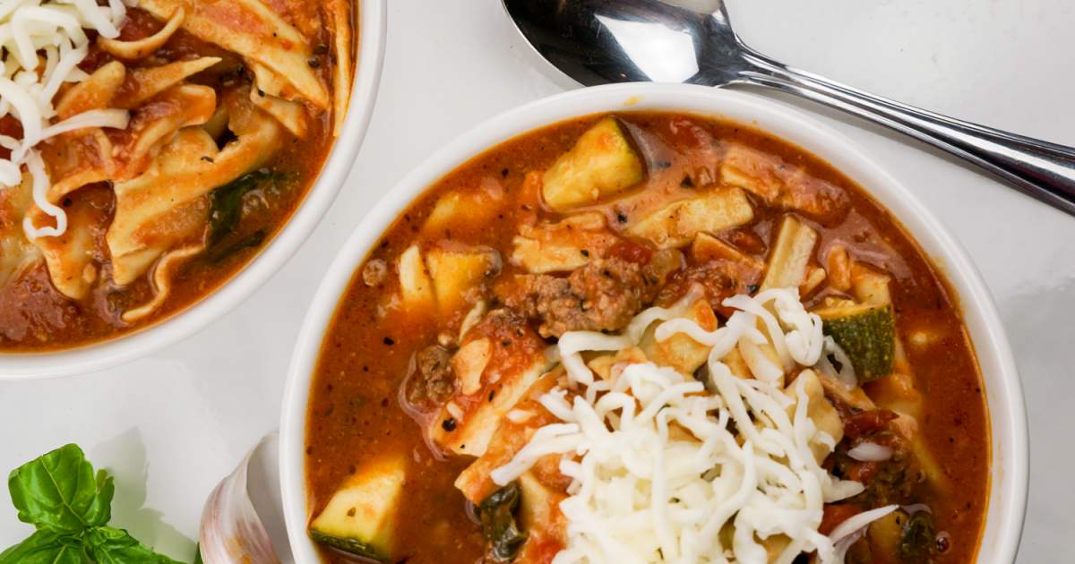 1512024243 Healthy Slow Cooker Lasagna Soup, Cooks Pantry