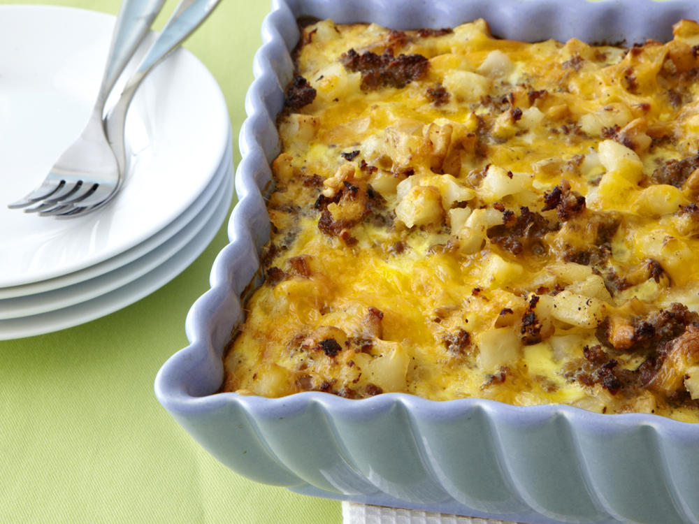 Sausage-Hash Brown Breakfast Casserole