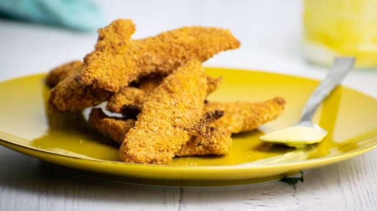 Almond Crusted Chicken Tenders - Slender Kitchen