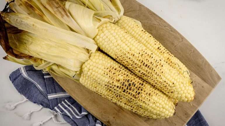 Easy Grilled Corn (How to Grill Corn)