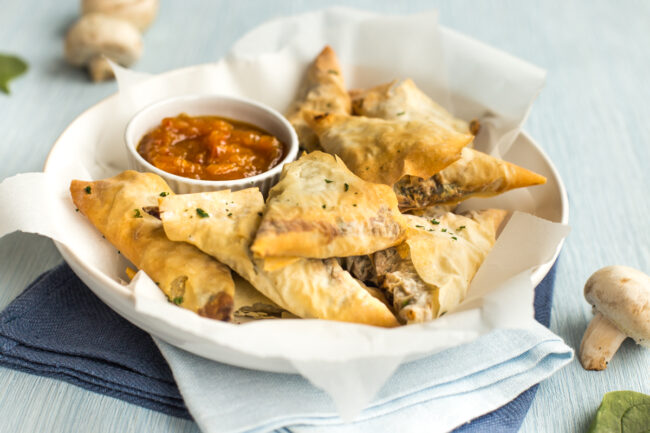 1571878807 261 Tofu And Spinach Samosas – Easy Cheesy Vegetarian, Cooks Pantry