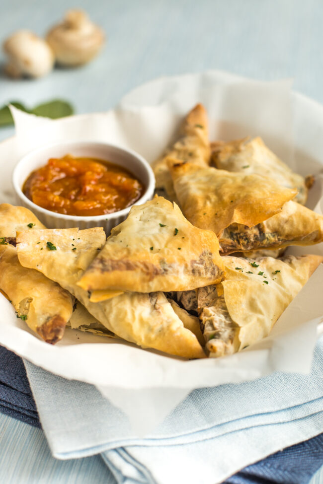 1571878807 896 Tofu And Spinach Samosas – Easy Cheesy Vegetarian, Cooks Pantry