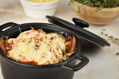 Easy pork and pepper skillet with bell peppers, sweet onions, pepperoncinis, and pork tenderloin.