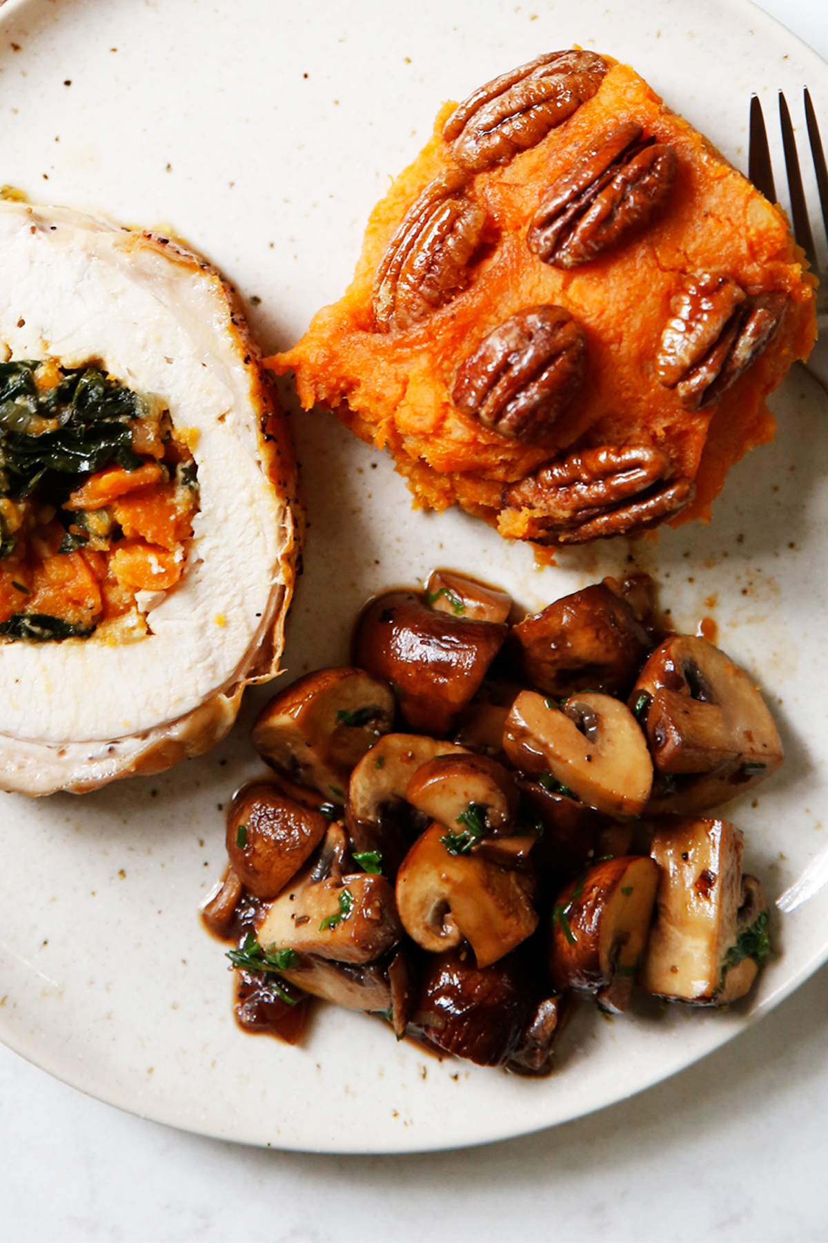 Garlic mushrooms on a plate