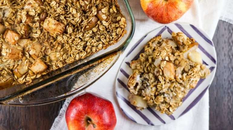Baked Apple Cinnamon Oatmeal - Slender Kitchen