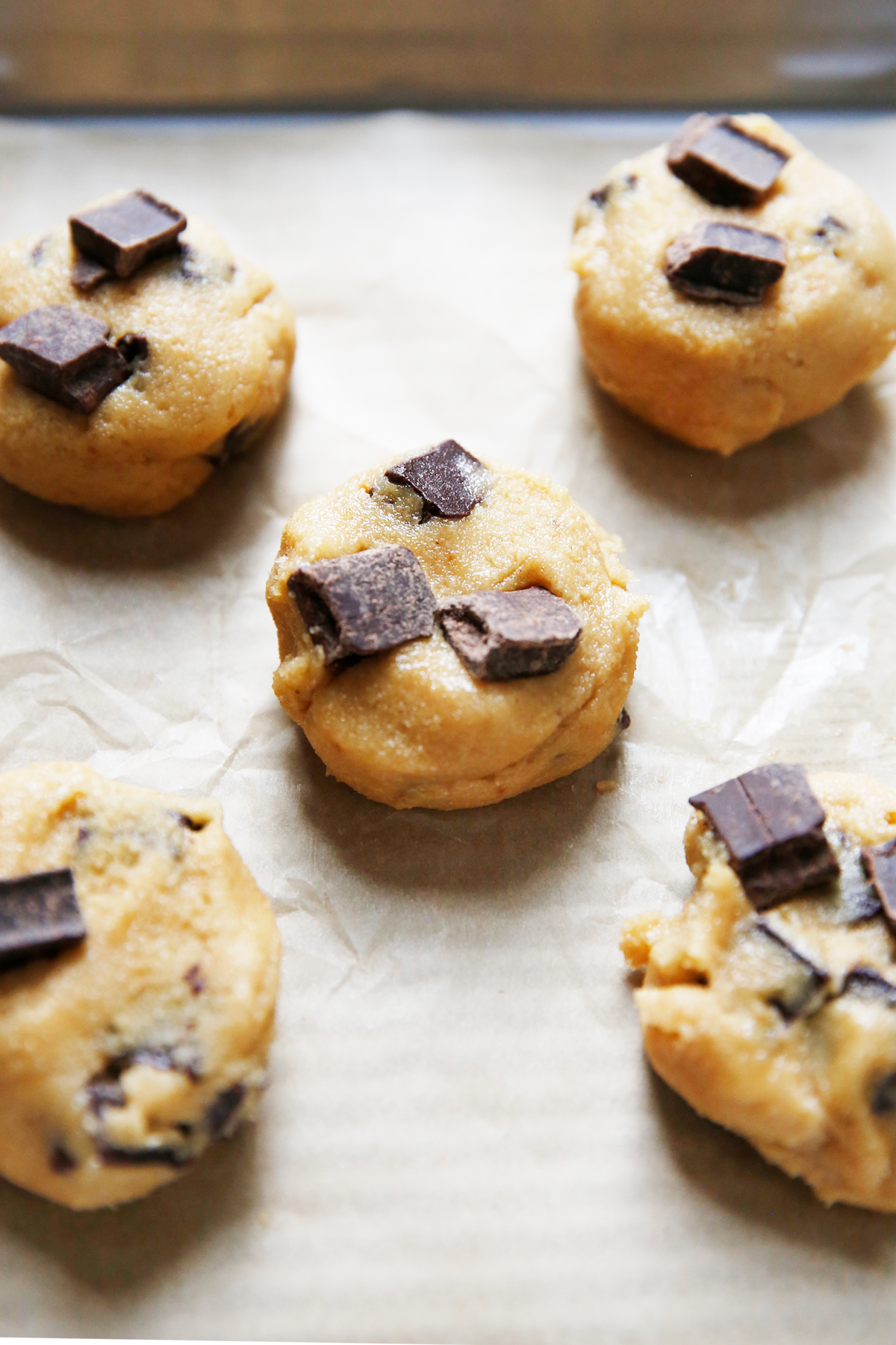 gf chocolate chip cookie dough balls