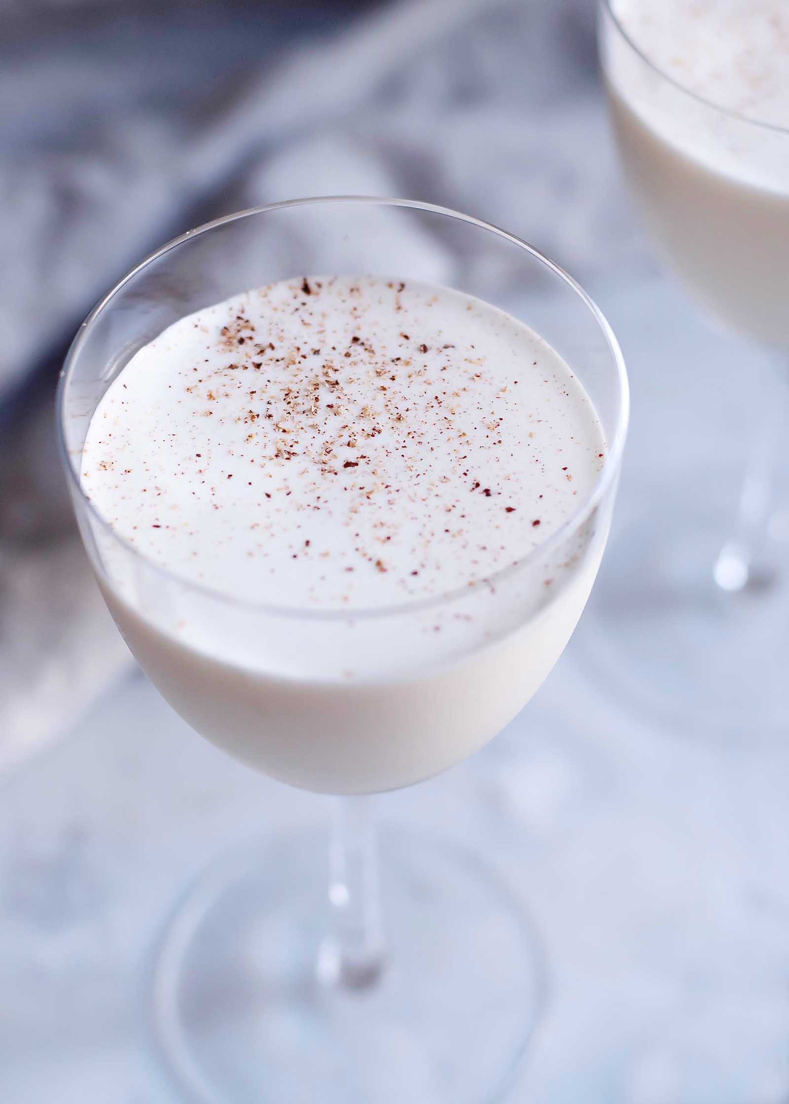 Brandy Alexander Cocktail Recipe | - Cooks Pantry