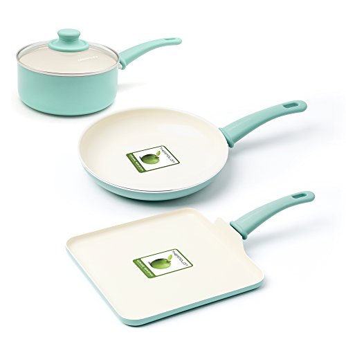 ceramic nonstick guarantees effortless food release